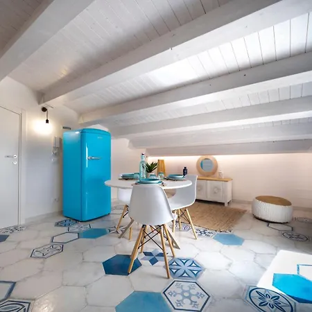 Apartment Boutique - 2 Pax Avola